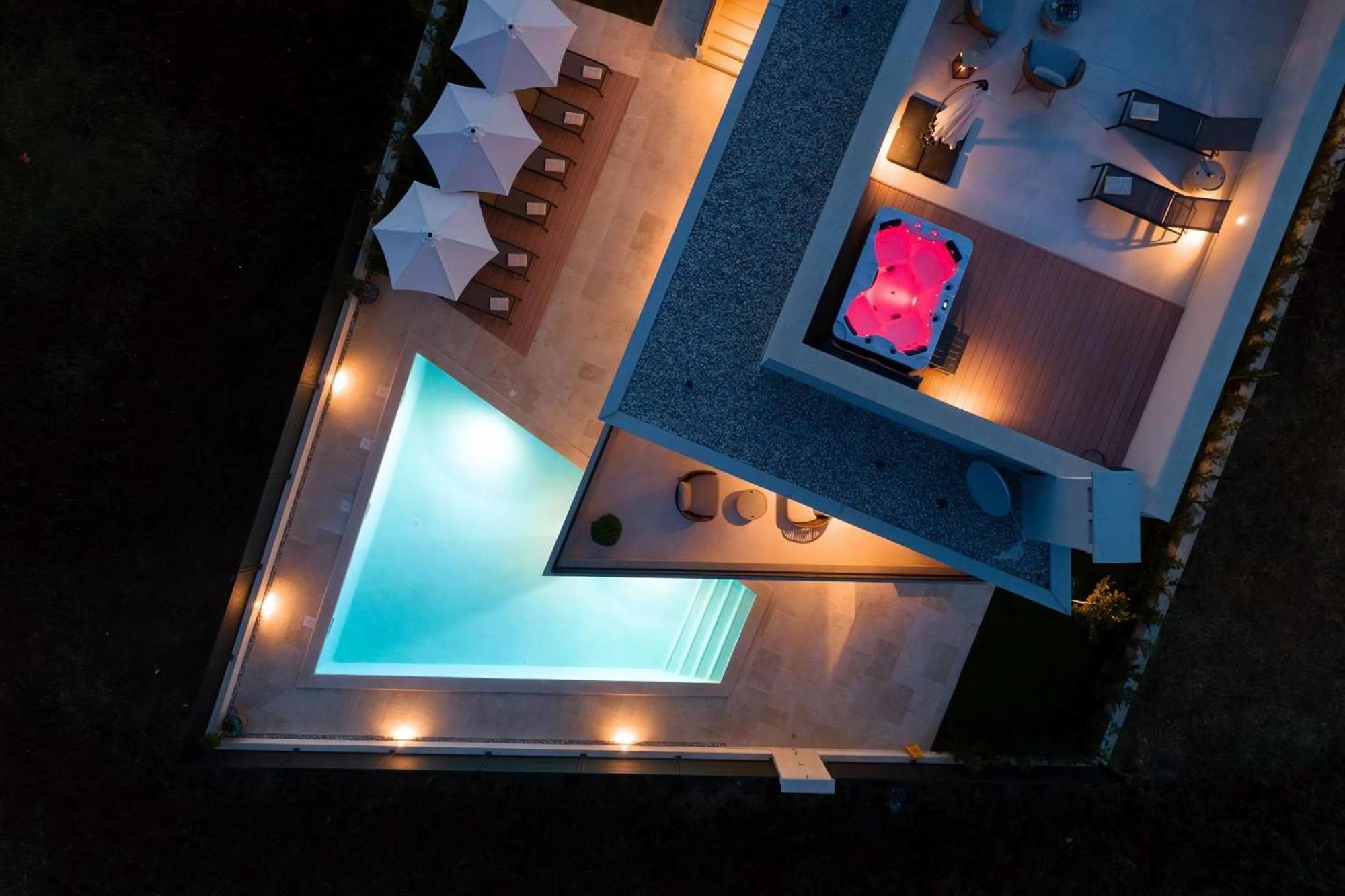 Luxurioese Villa Perla Mit Pool Und Jacuzzi Poreč Eksteriør bilde
